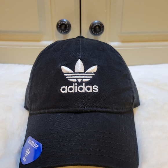 RELAXED STRAP-BACK HAT ADIDAS - Picture 2 of 4